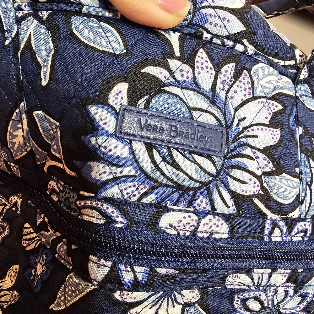 Vera Bradley Navy Blue Floral Quilted Travel Bag - Picture 9 of 16